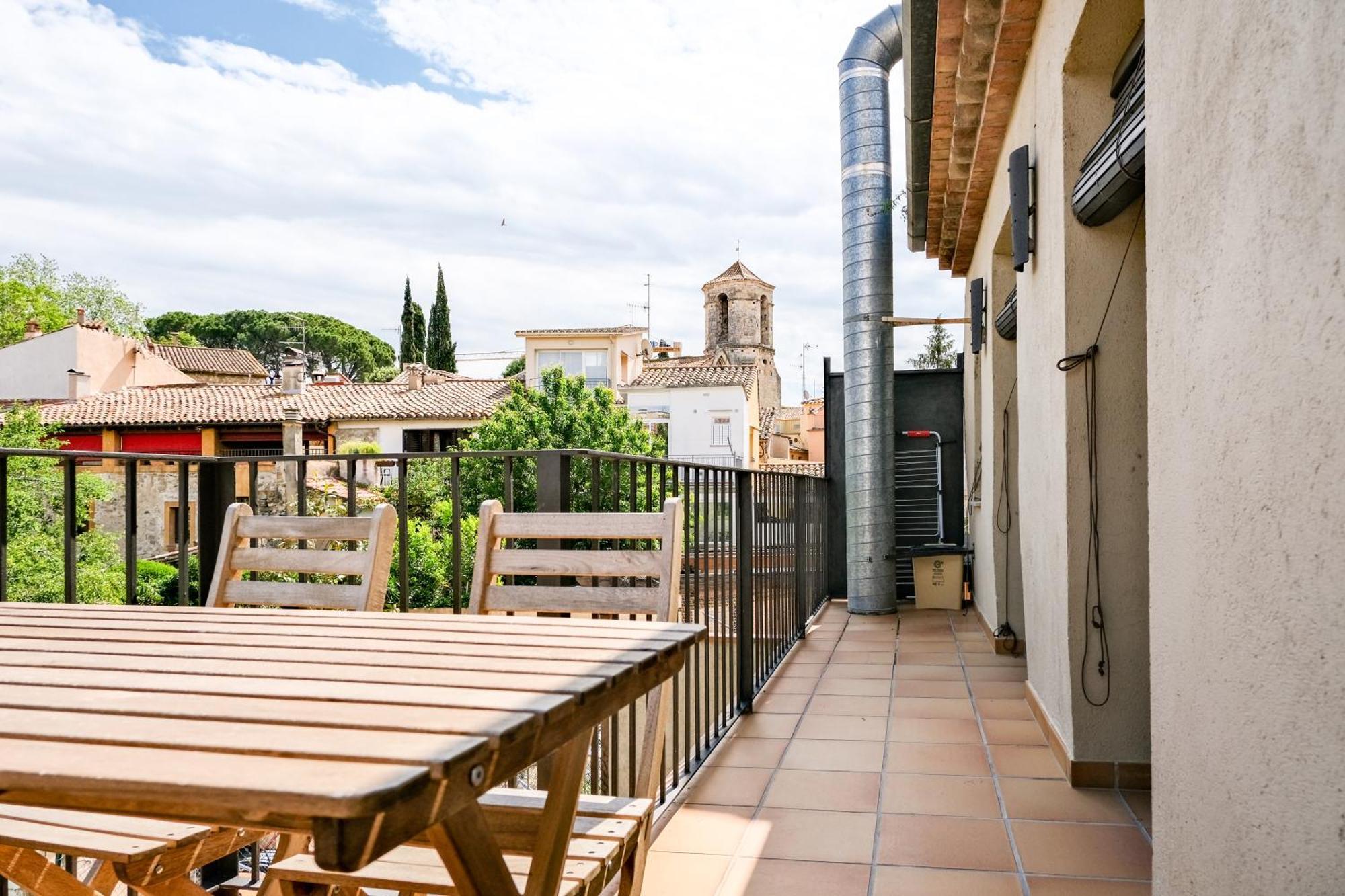 Ca Leudald 3 Apartamento En Besalu Con Terraza Dış mekan fotoğraf